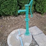 Hydrant z wodą na cmentarzu /02.10.2023/
